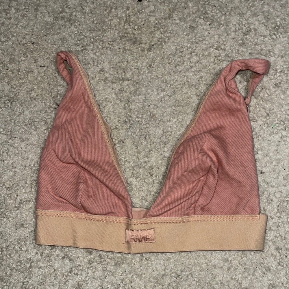 skims bra